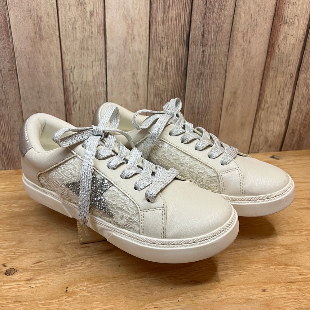 Art Class Girls Kaitlyn Star Sneakers White Silver Glitter Lace Size 5 Big Kids